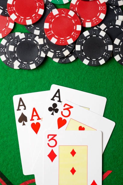 garudabet77 Live Dealer Tables at Your Fingertips